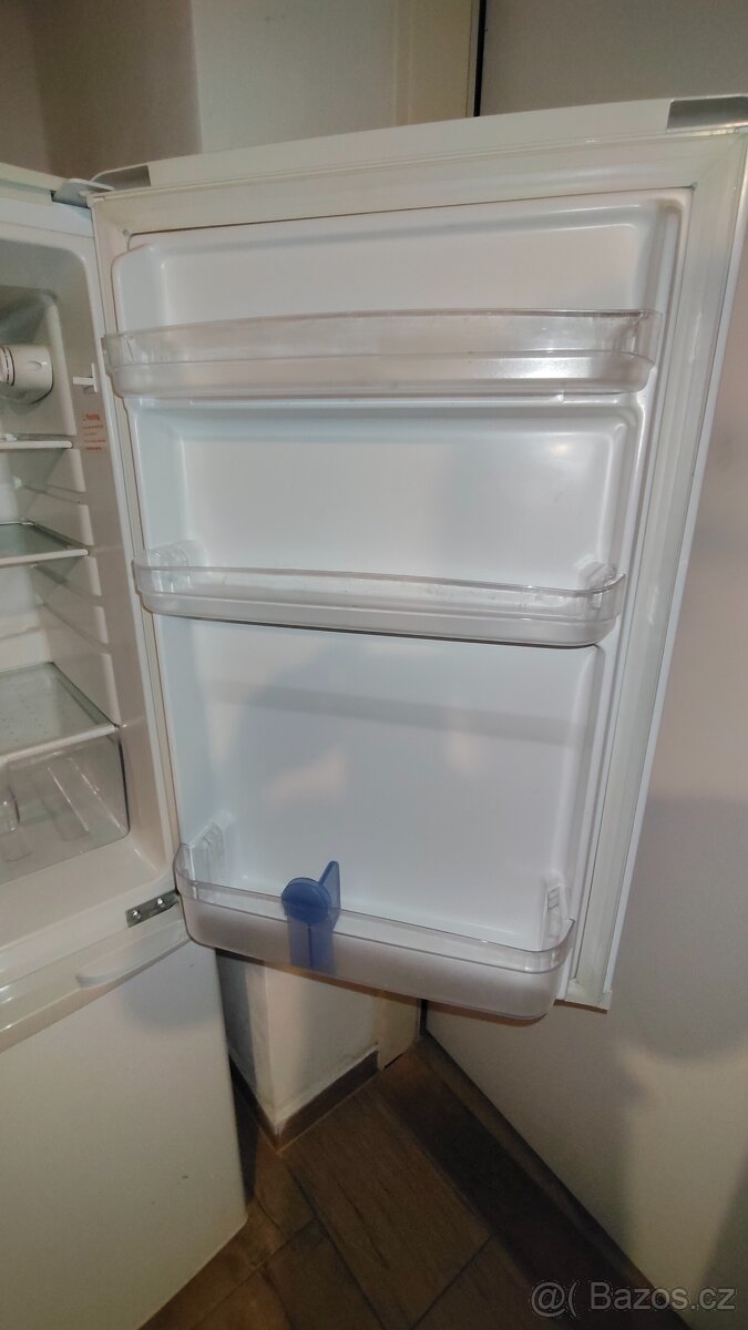 Lednice A++ BAUMATIC pěkná úsporná lednice s mrazákem - 4