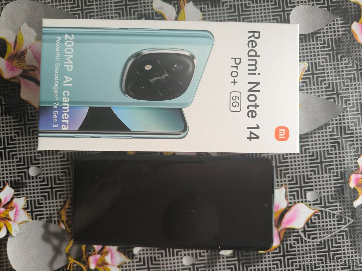 Mobilní telefon - 4