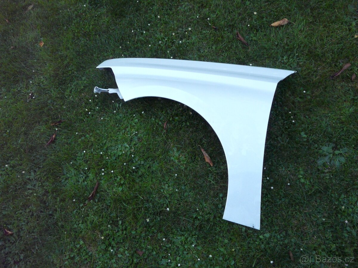 PEUGEOT 308 III PŘEDNÍ NÁRAZNÍK ,BLATNÍK , PLASTY - 4