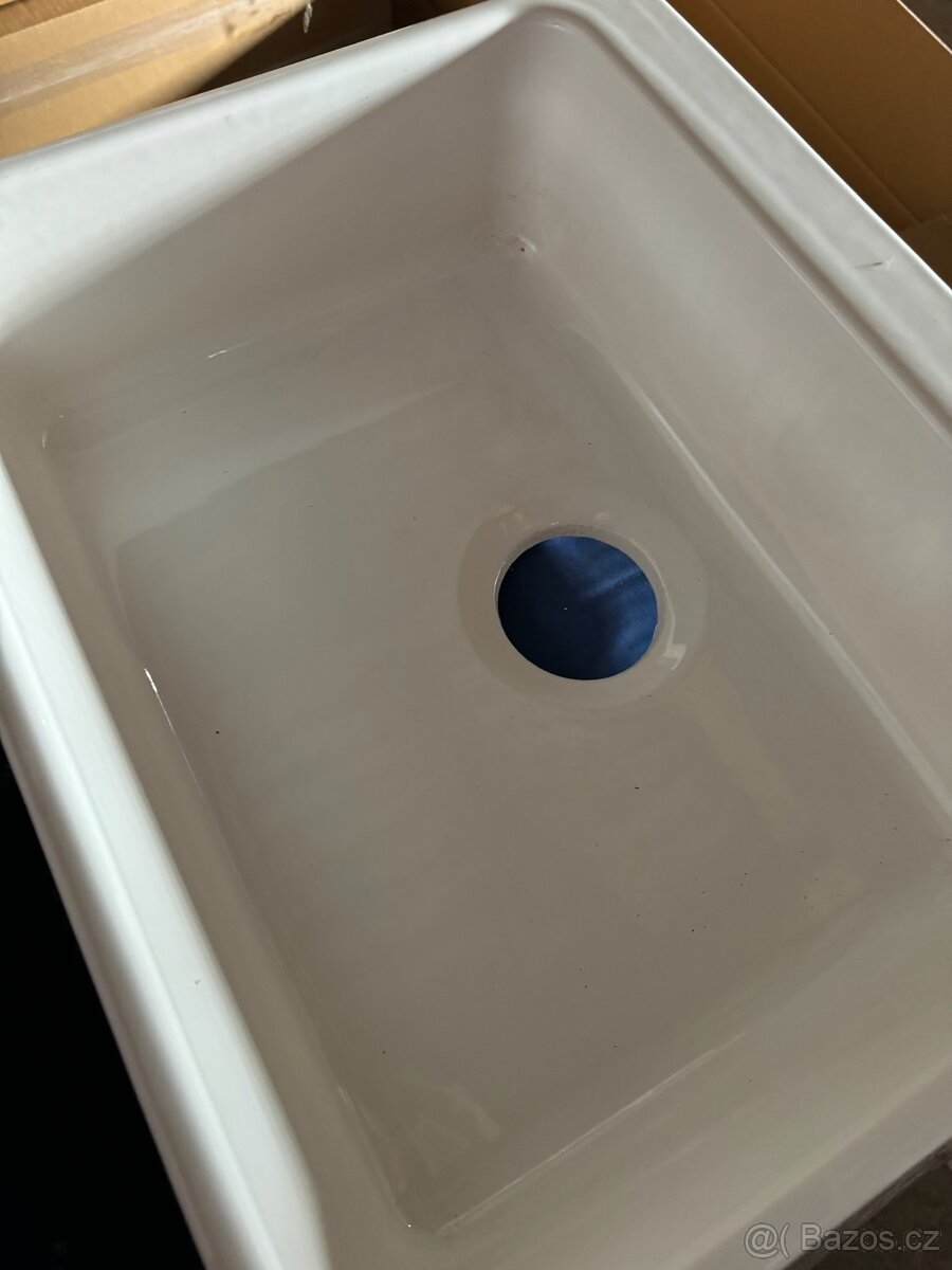 Umyvadlo do vany od Villeroy & Boch - 4