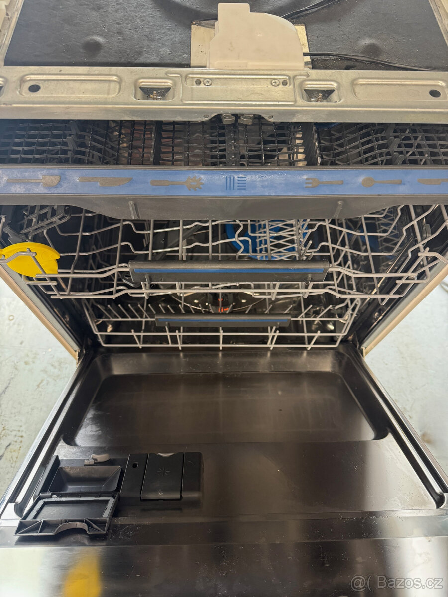 Vestavná myčka electrolux, automatické otevírání - 4