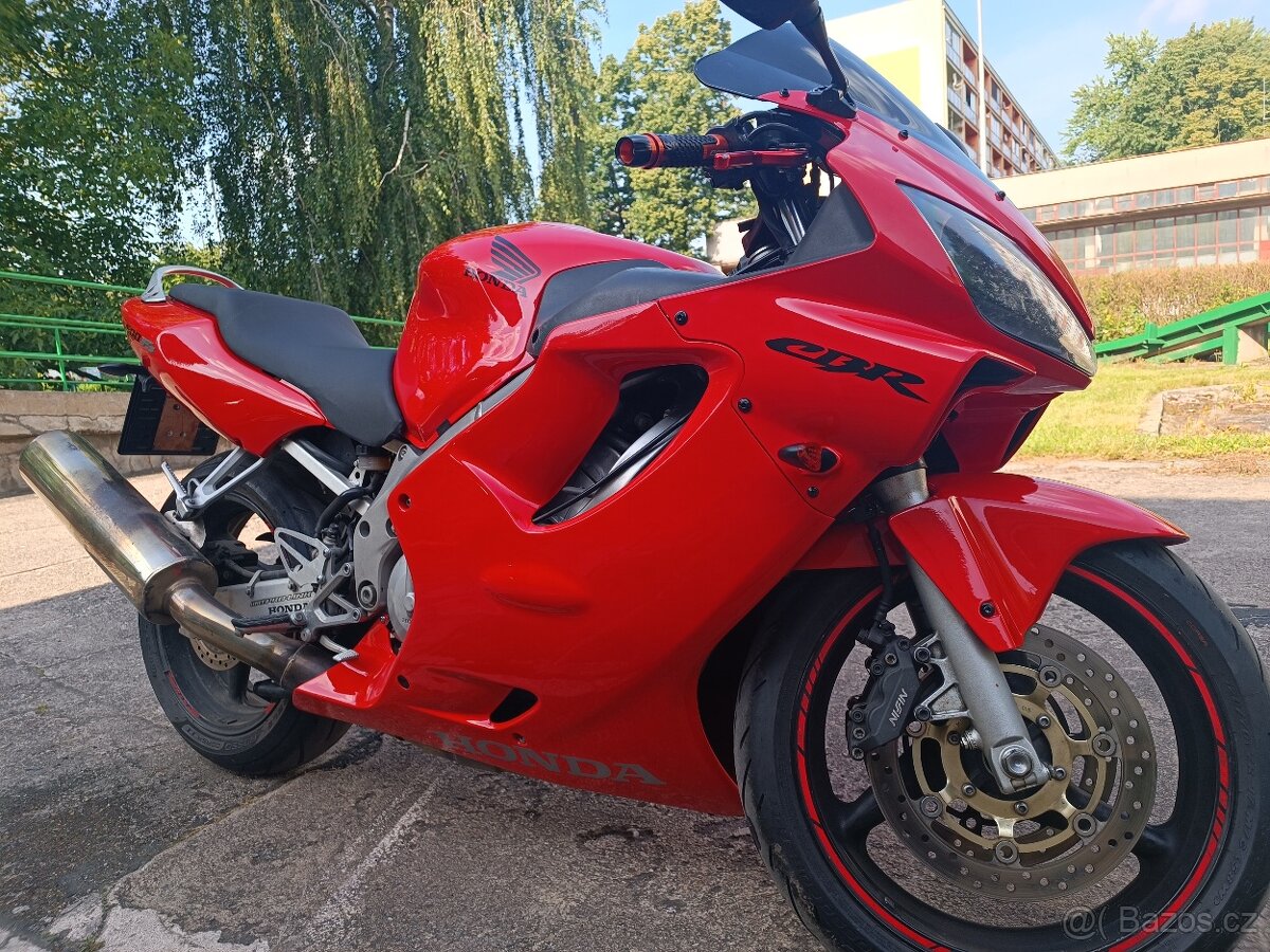 Cbr 600 f4 - 4