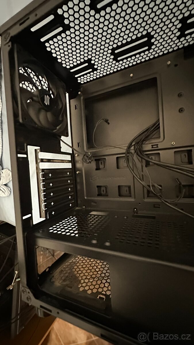 PC Bedna/case SilentiumPC s 1 ventilátorem - 4