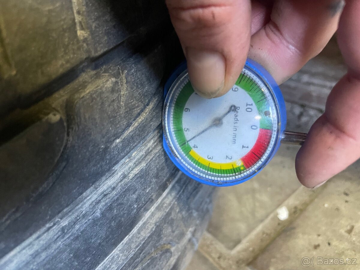 215/45R16 Dunlop - 4