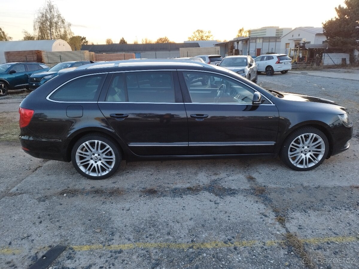 Škoda Superb Combi 125kW - 4