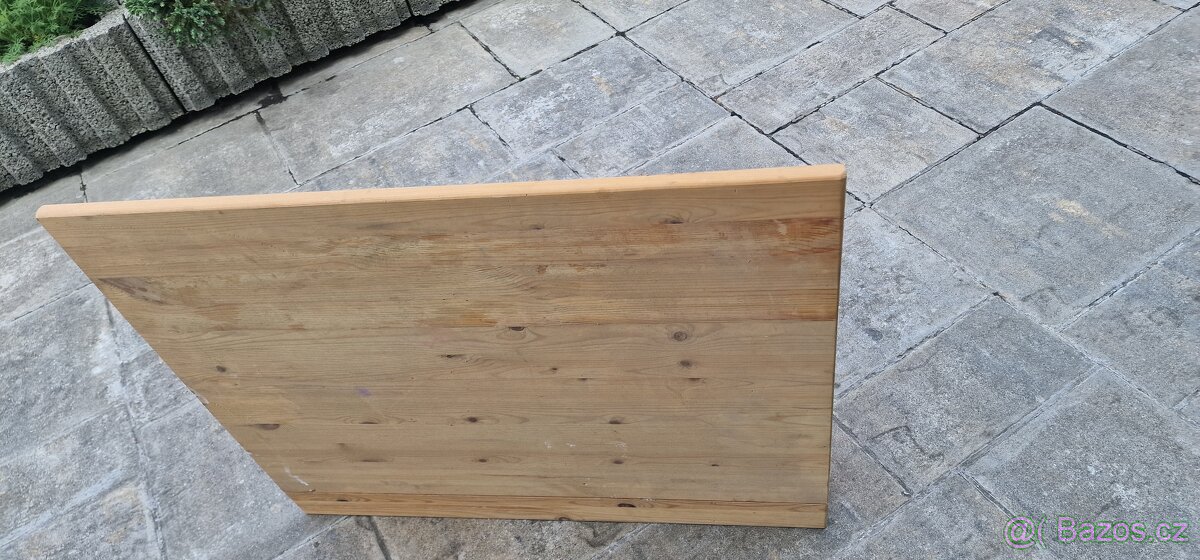 Prodej stolu na zeď - 4