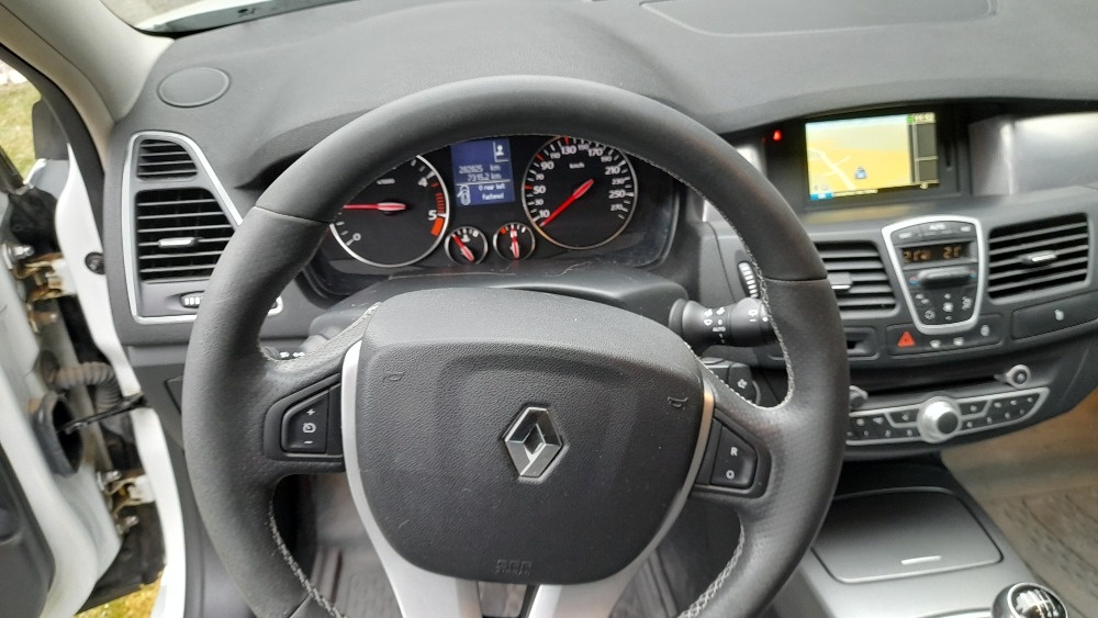 Renault Laguna III GT 2011 2.0D 131KW - 4