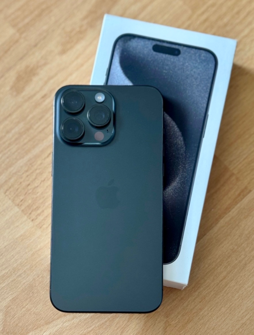 iPhone 15 Pro Max Černý Titan BATERIE 100% TOP - 4