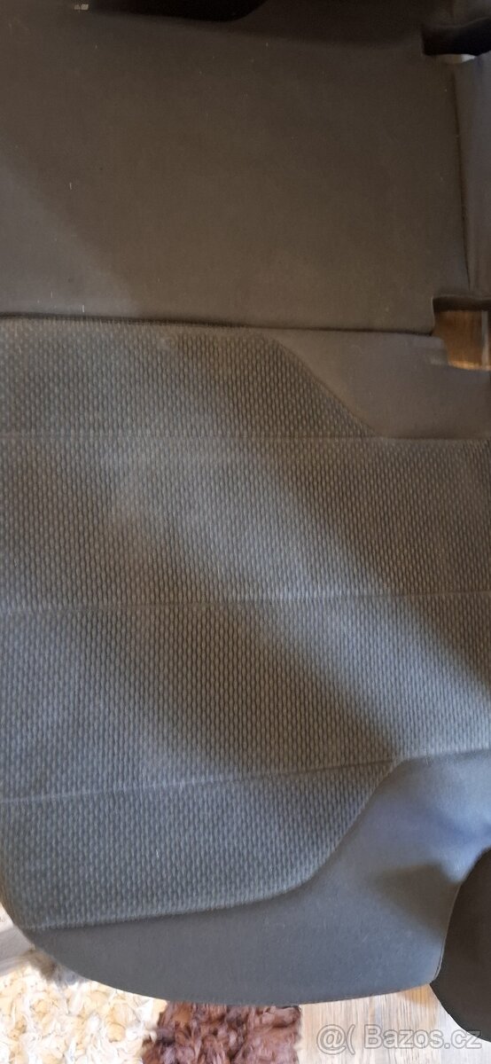 Zadni sedačky passat b6 - 4