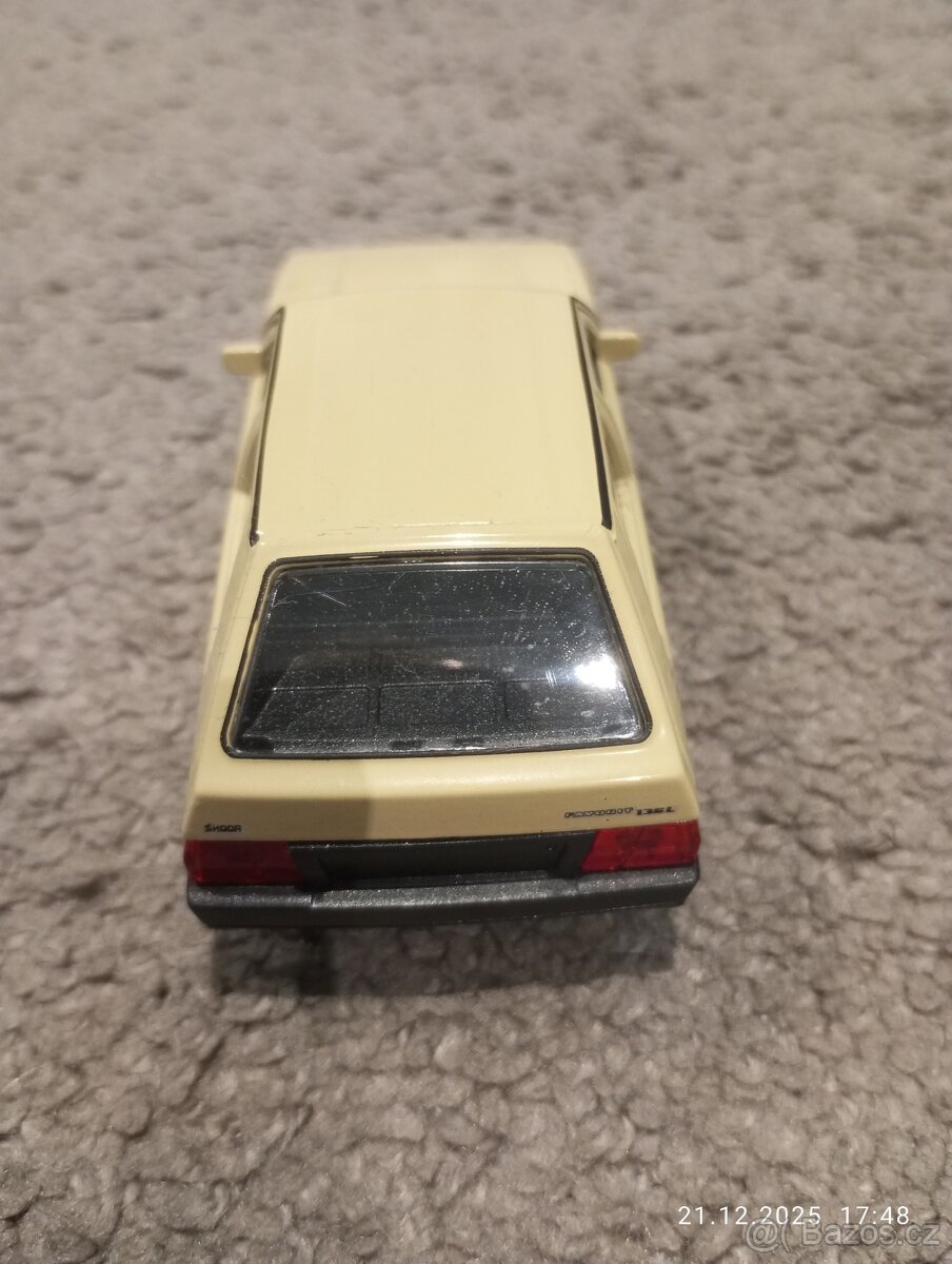 Prodám auto škoda favorit 1:38 - 4