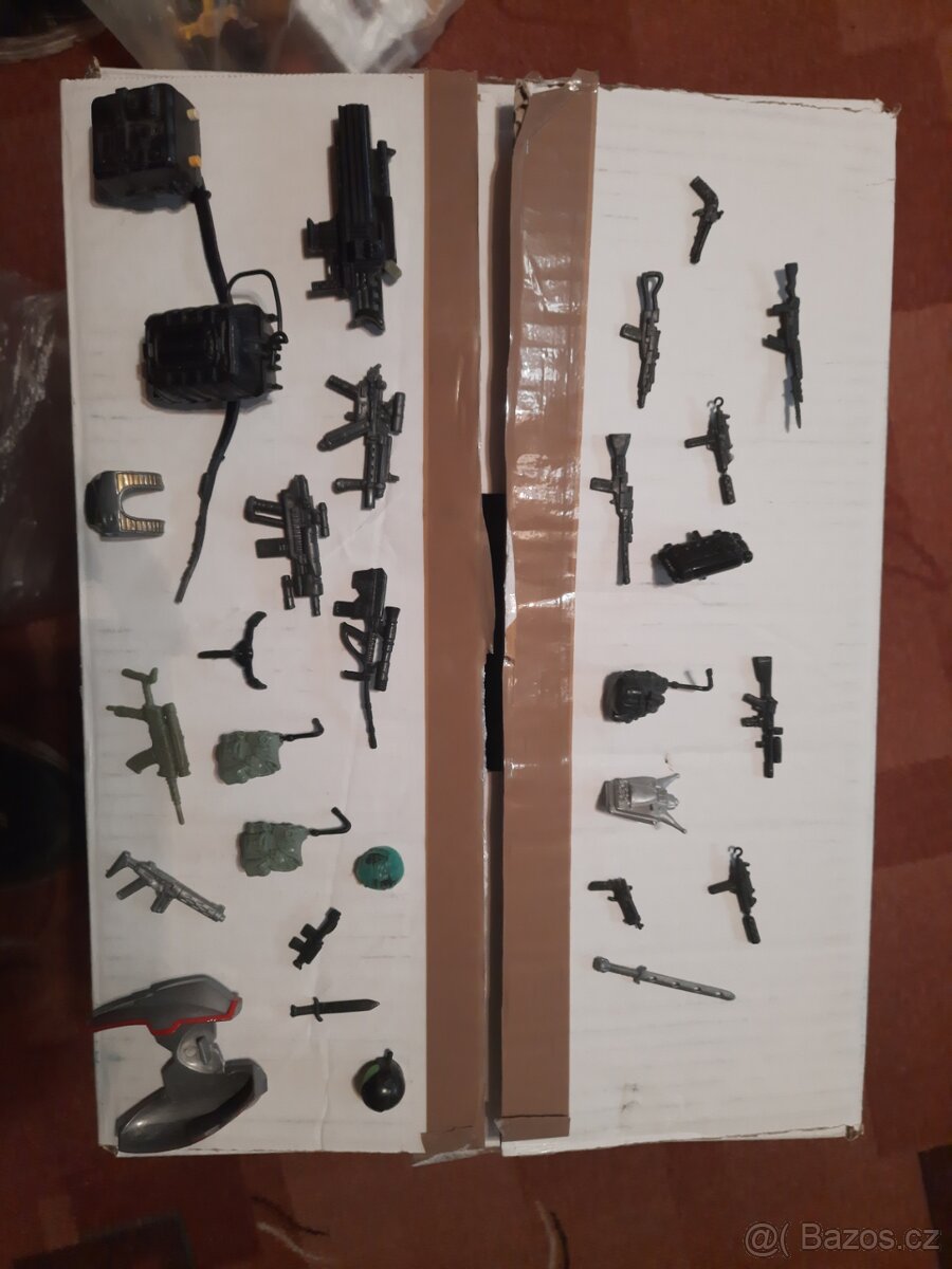 Figurky z 90 let - 4