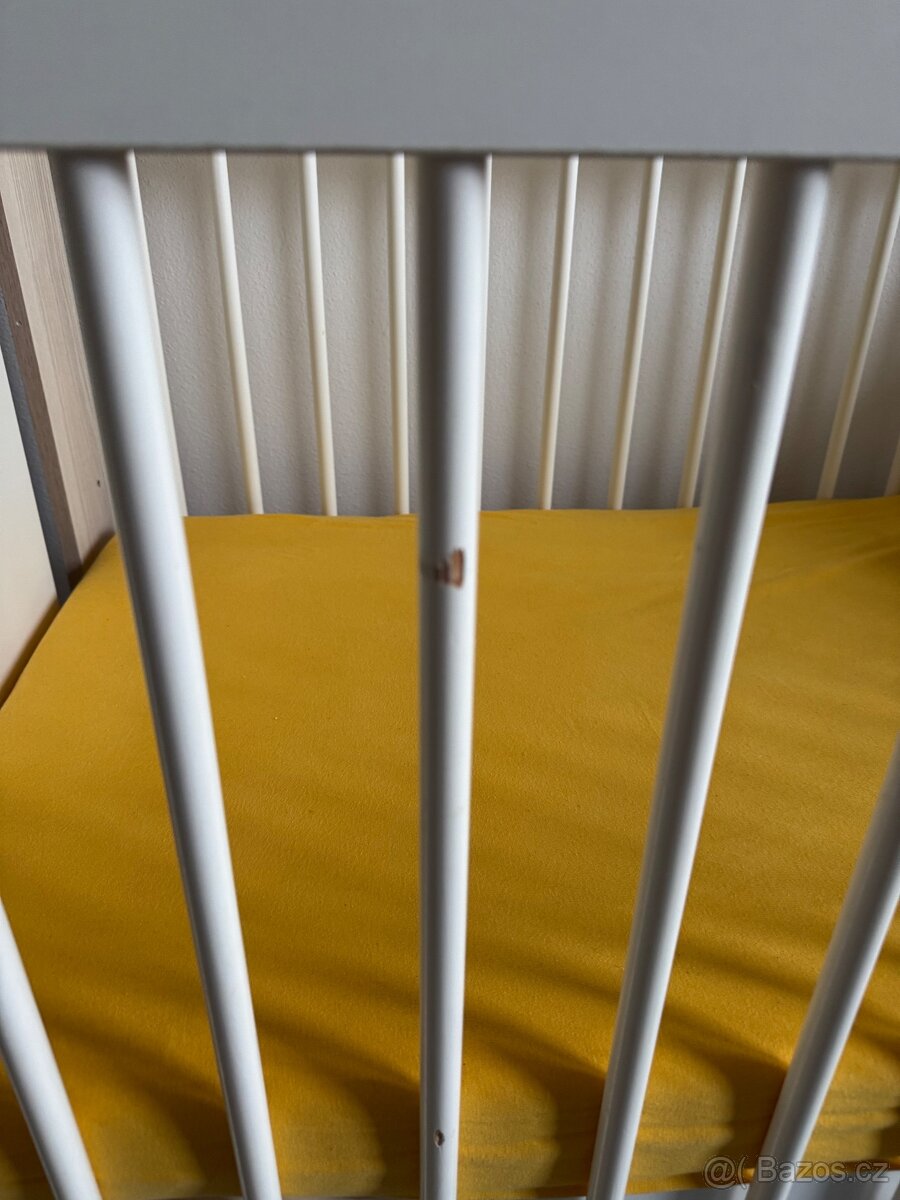 Dětská postýlka a přebalovací komoda - 4