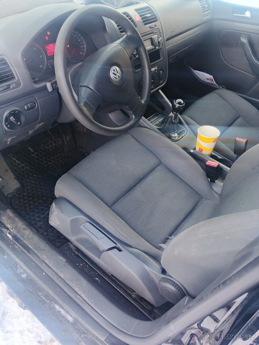 Volkswagen Golf V 1.9 TDI 66 kW - 4