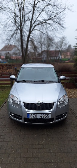 Fabia 1,2 -,44kw TOP STAV - 4