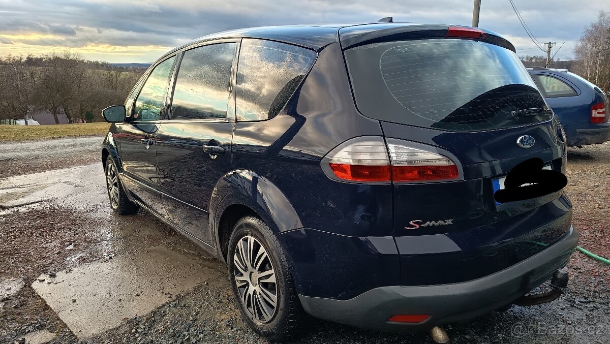 Ford S-MAX 2.0 TDCi 103kw R.v 2006,7míst - 4