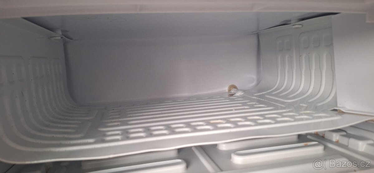 Lednice s mrazákem Goddess - 4