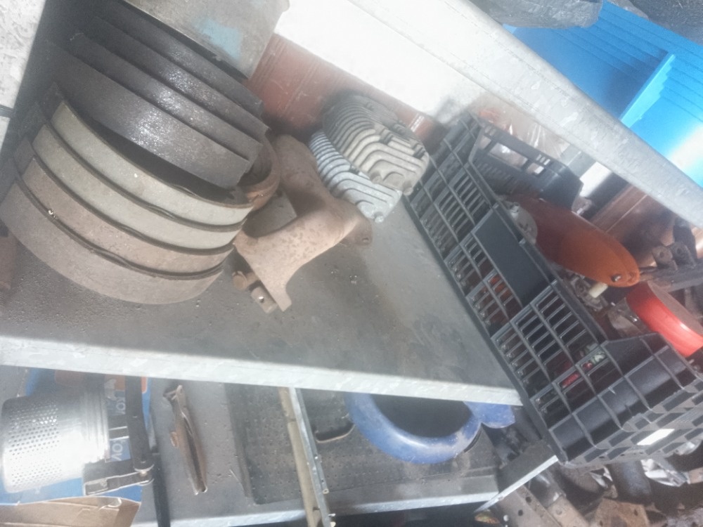 Náhradní díly Trabant - 4