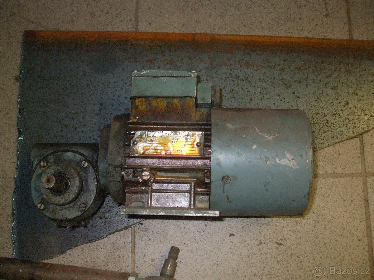 hever 50 tun a další věci - 4