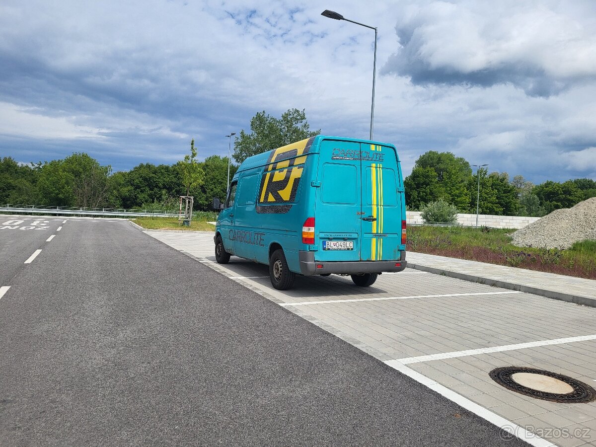 Mercedes sprinter - 4