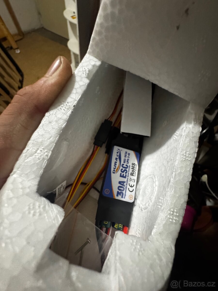 H-King Bixler 1 – RC letadlo 1400 mm, nepevna cena - 4