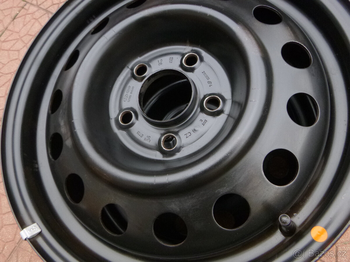 Plechové disky kola originál Hyundai Kia 5x114,3 6Jx16 ET51 - 4