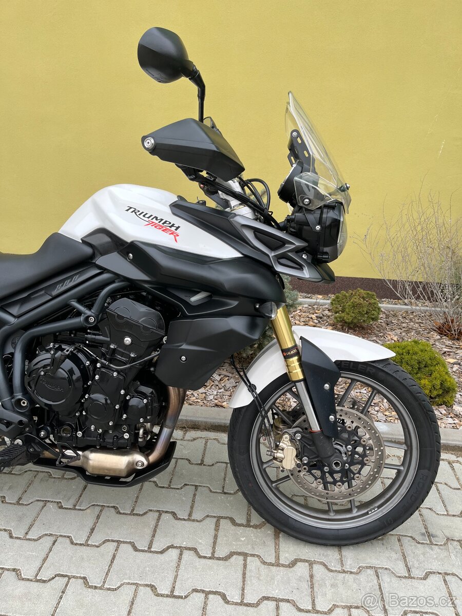 Triumph Tiger 800 XR - 4
