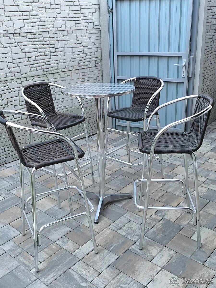 Prodám 4 barové židle + Vysoký kulatý stůl - 4