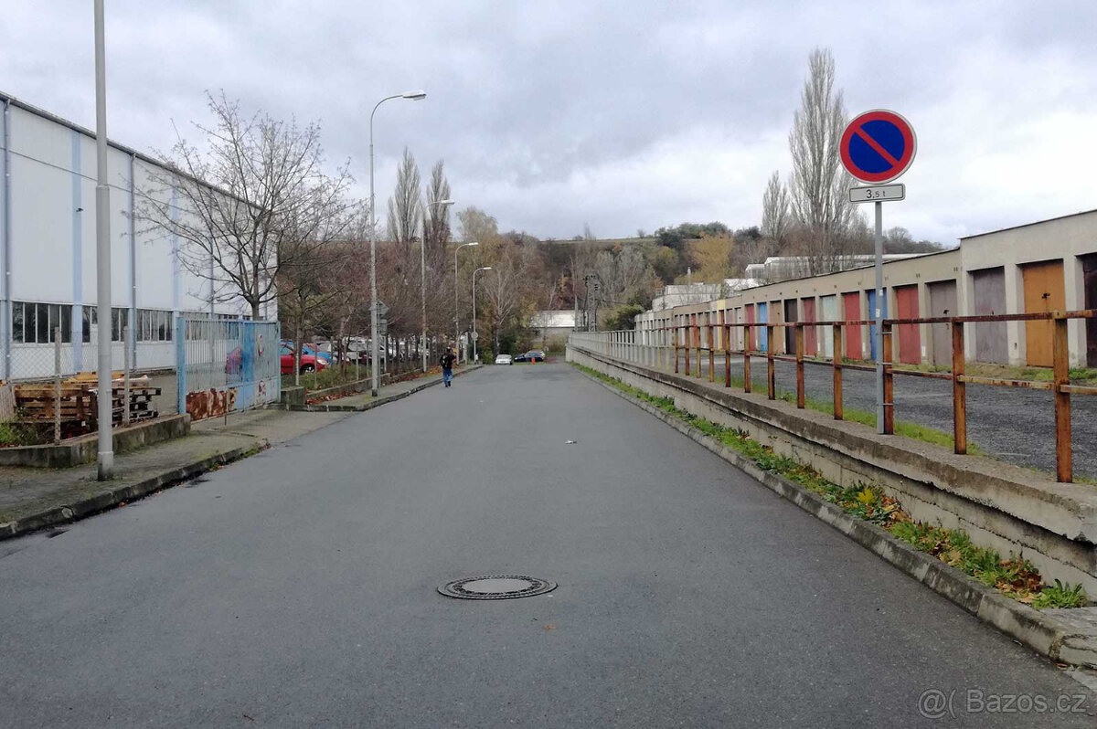 Pronájem garáže – U Akumy, Mladá Boleslav - 4