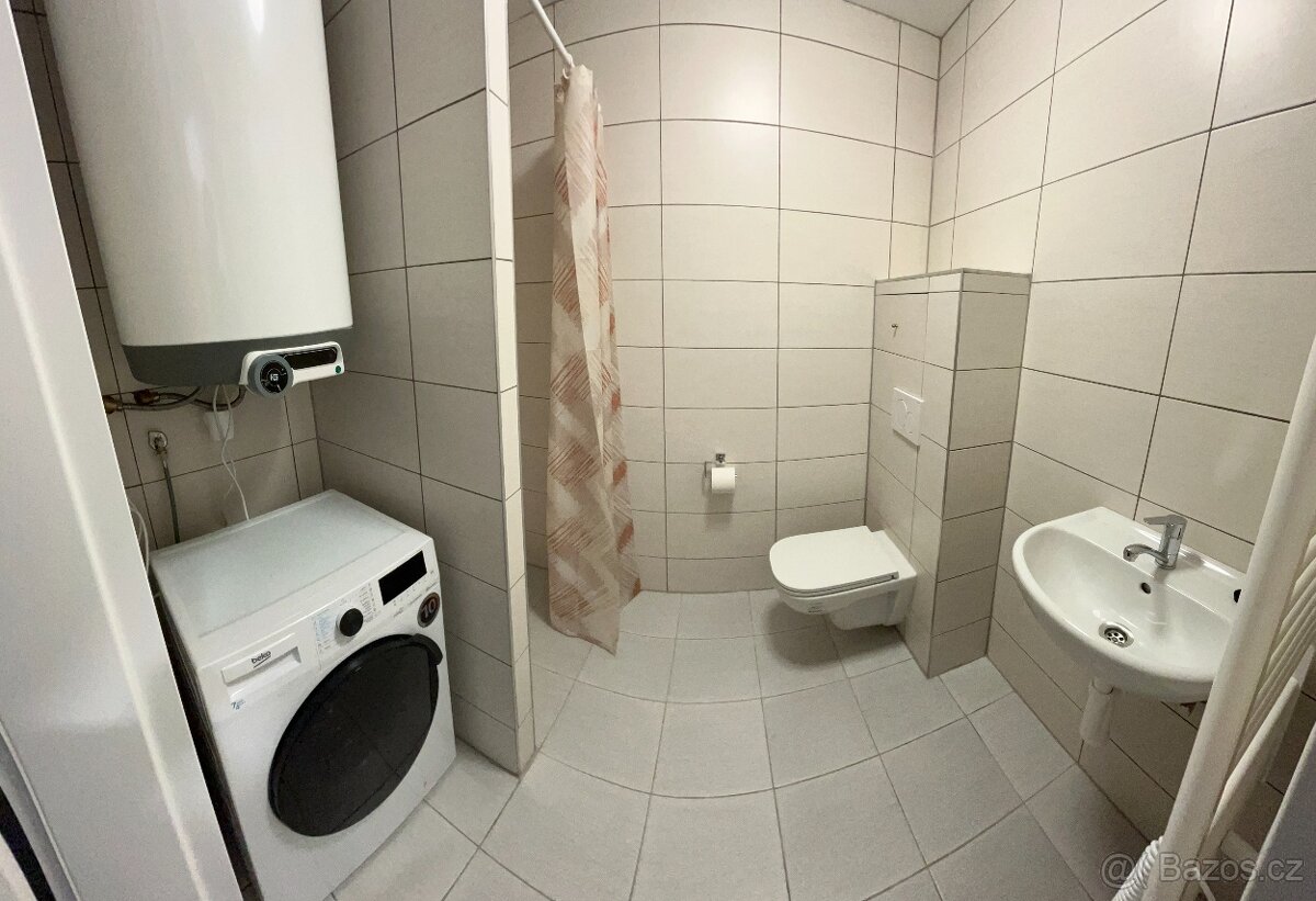 Pronájem novostavby 2+kk, 46 m² – ulice Na Záboří, Pardubice - 4