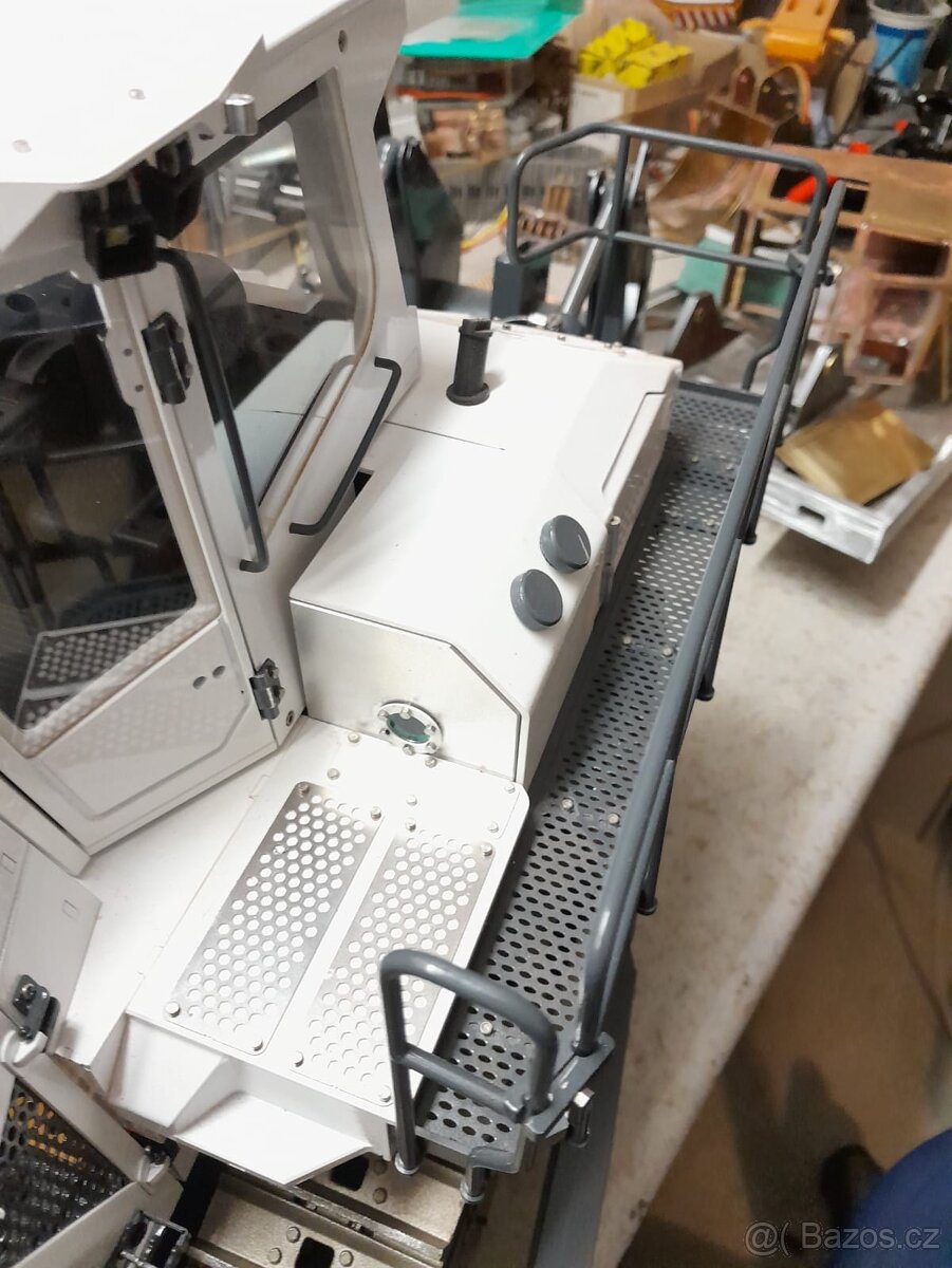 Rc hydraulicky bulldozer 1/14 - 4