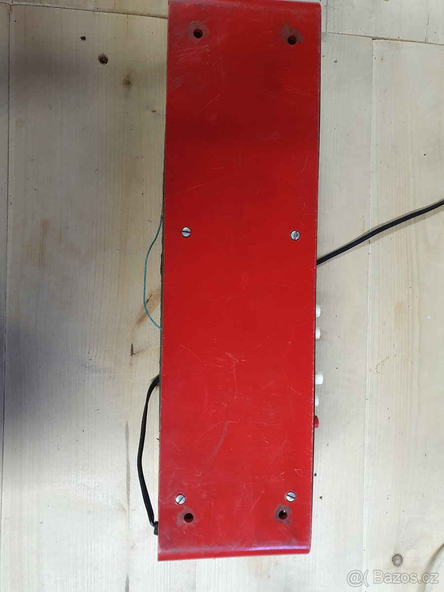 Staré rádio TESLA EURIDIKA 441A - 4