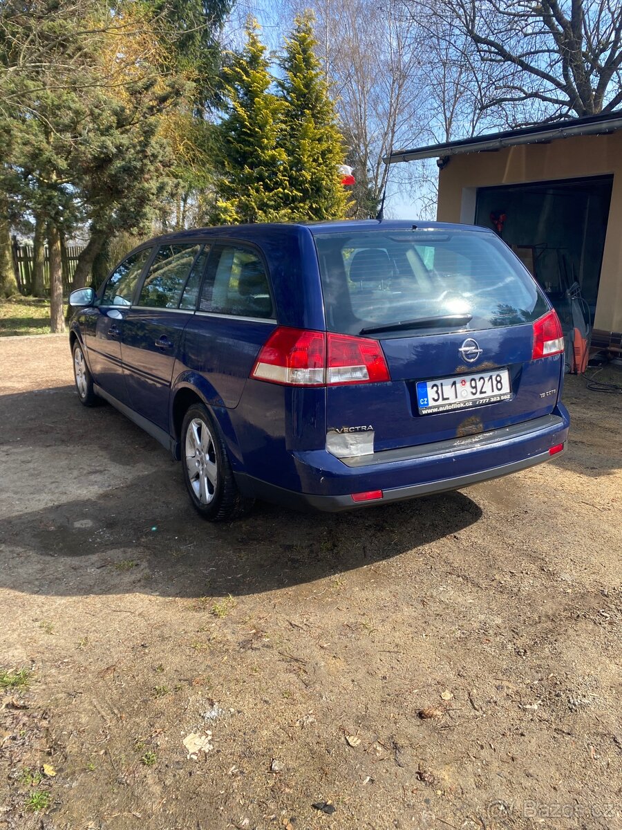 Opel Vectra 1.9CDTI - 4