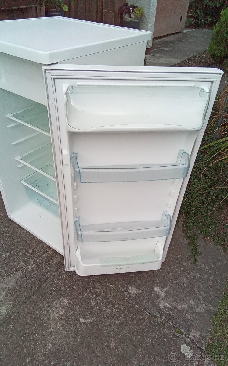 LEDNICE ELECTROLUX - 4