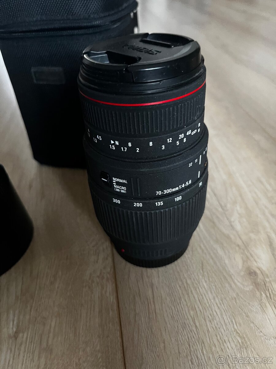 SIGMA 70-300 mm f/4-5,6 APO DG pro Sony A - 4