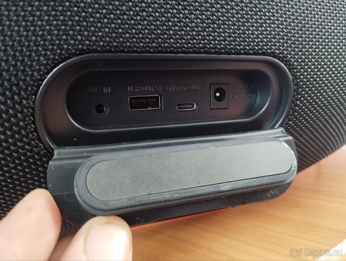 Přenosný Reproduktor na Bluetooth - 4