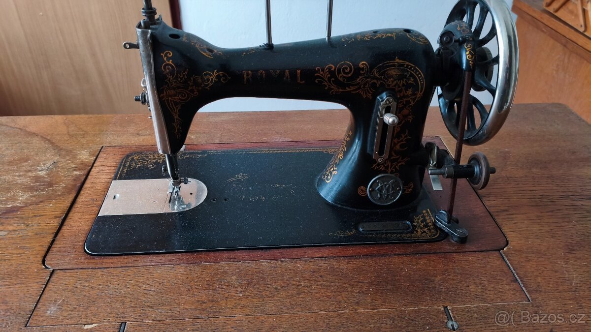 Šicí stroj Royal - 4