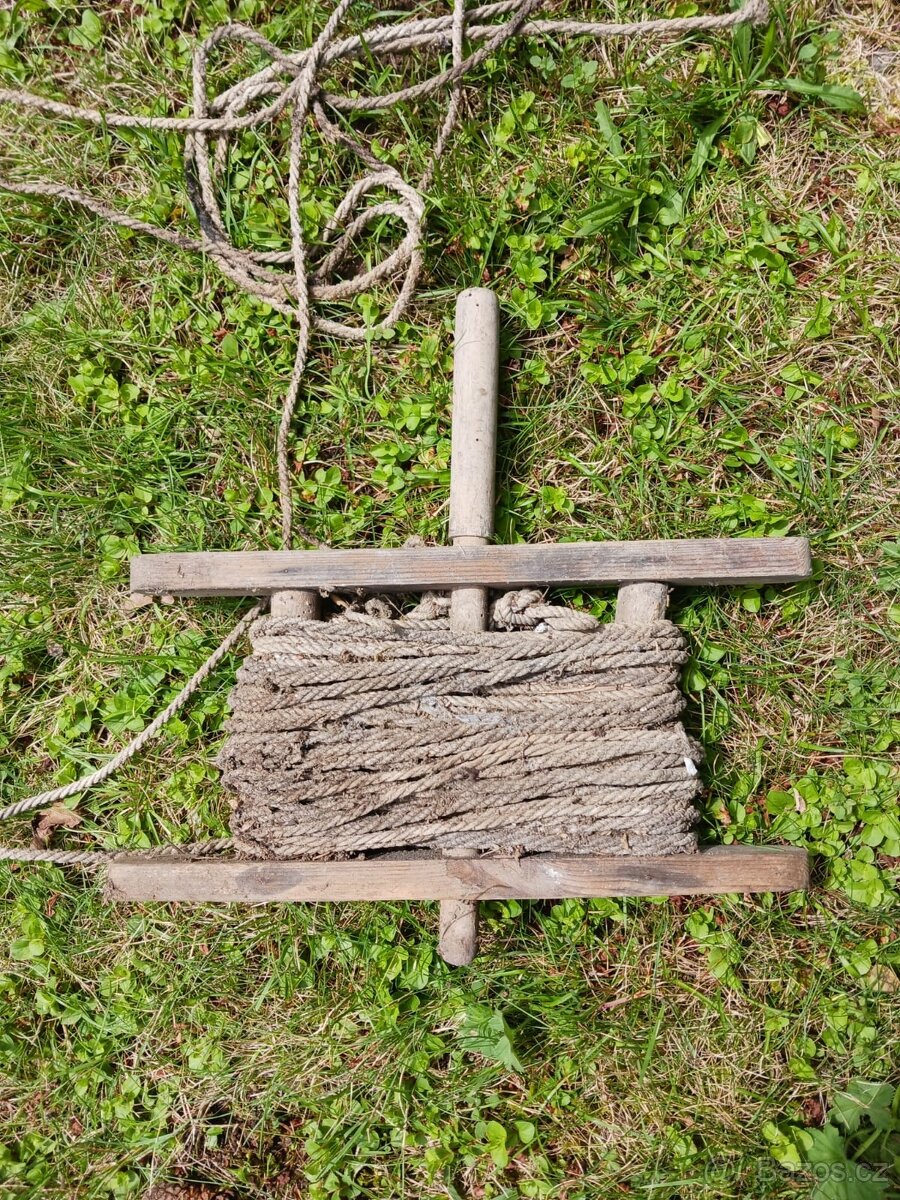 Držák na šňůru - 4