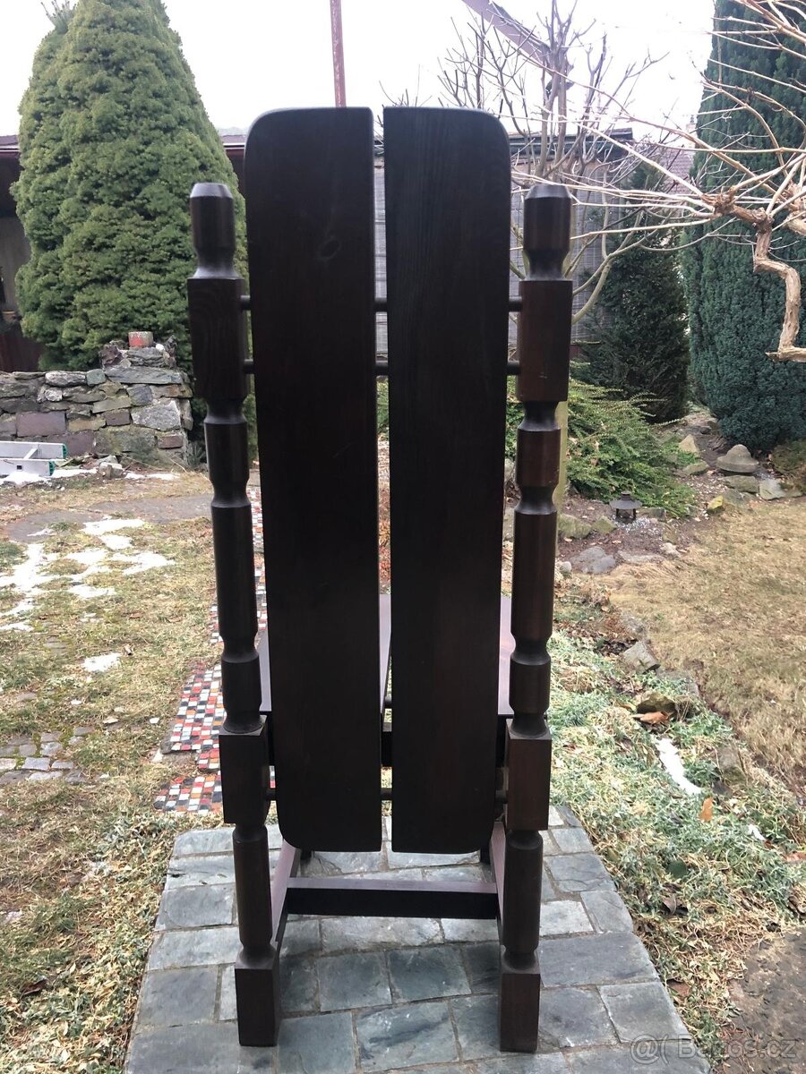 Masivní dubový stůl + 6 židlí - 4