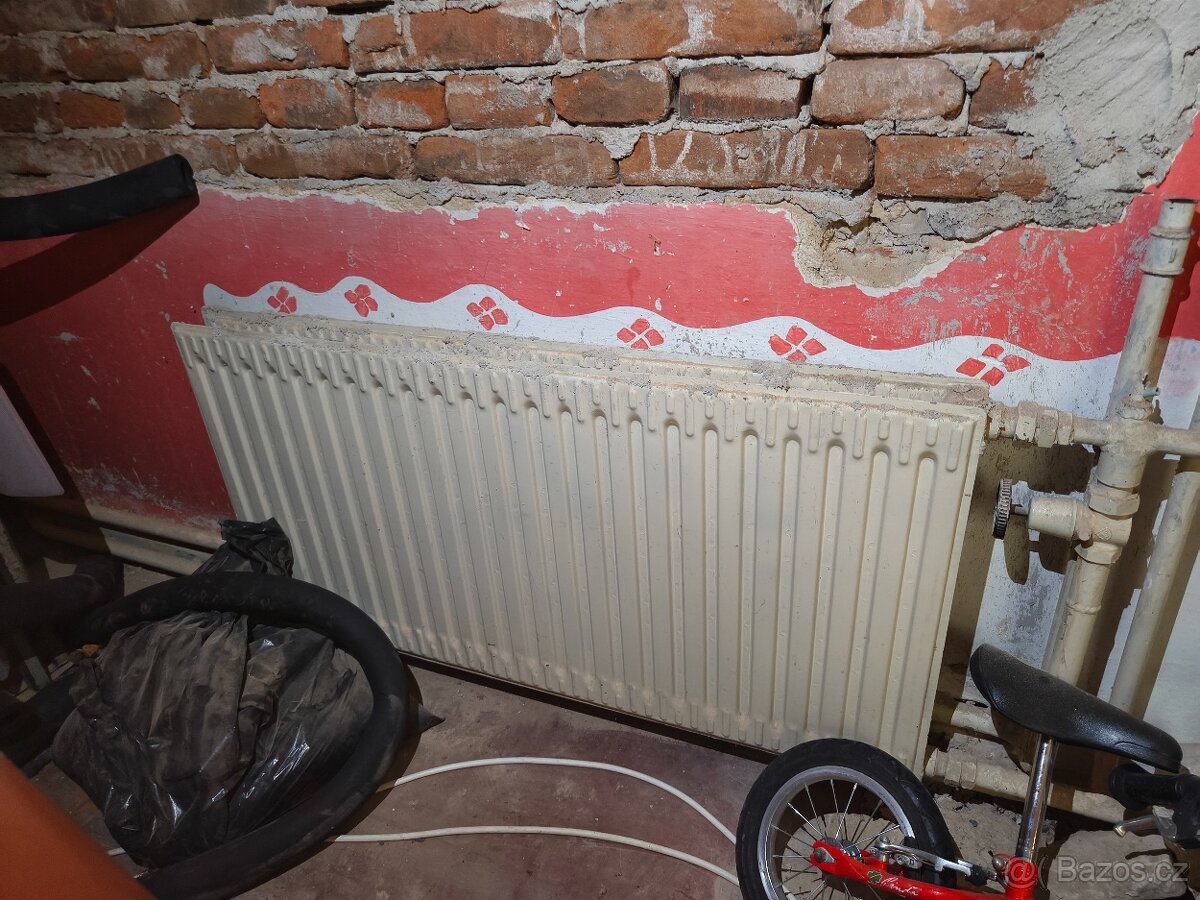NABÍZÍM RADIÁTORY - 4