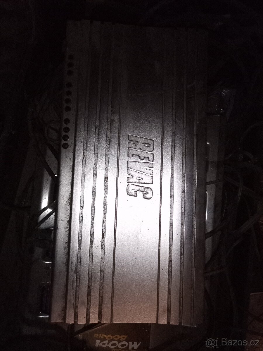 5x zesilovač různý - 4