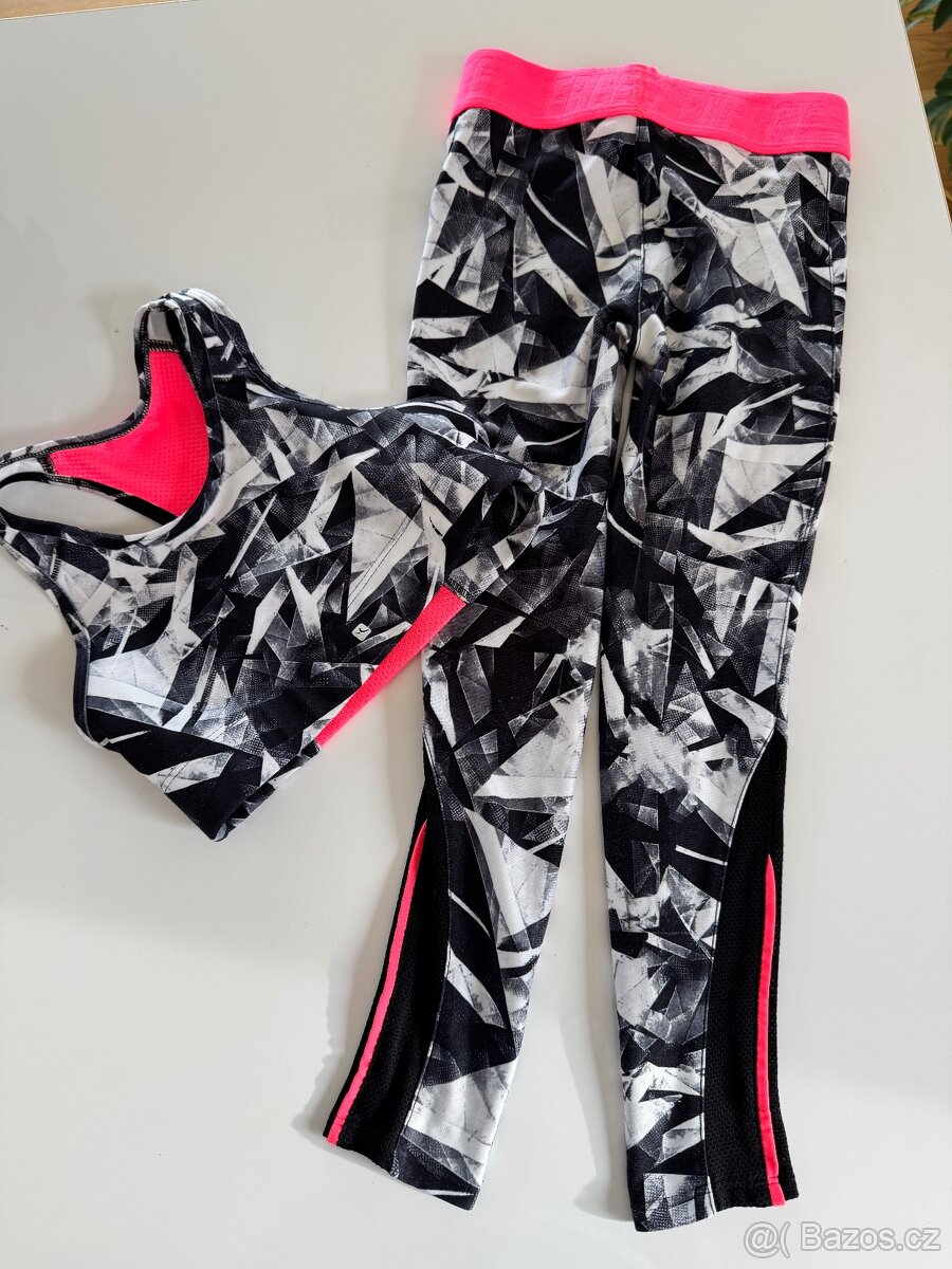 Set pro holčičku vel 122 - 4