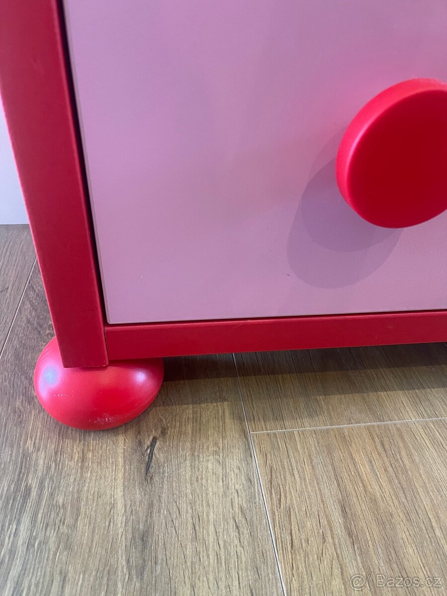 Nábytek ikea - 4
