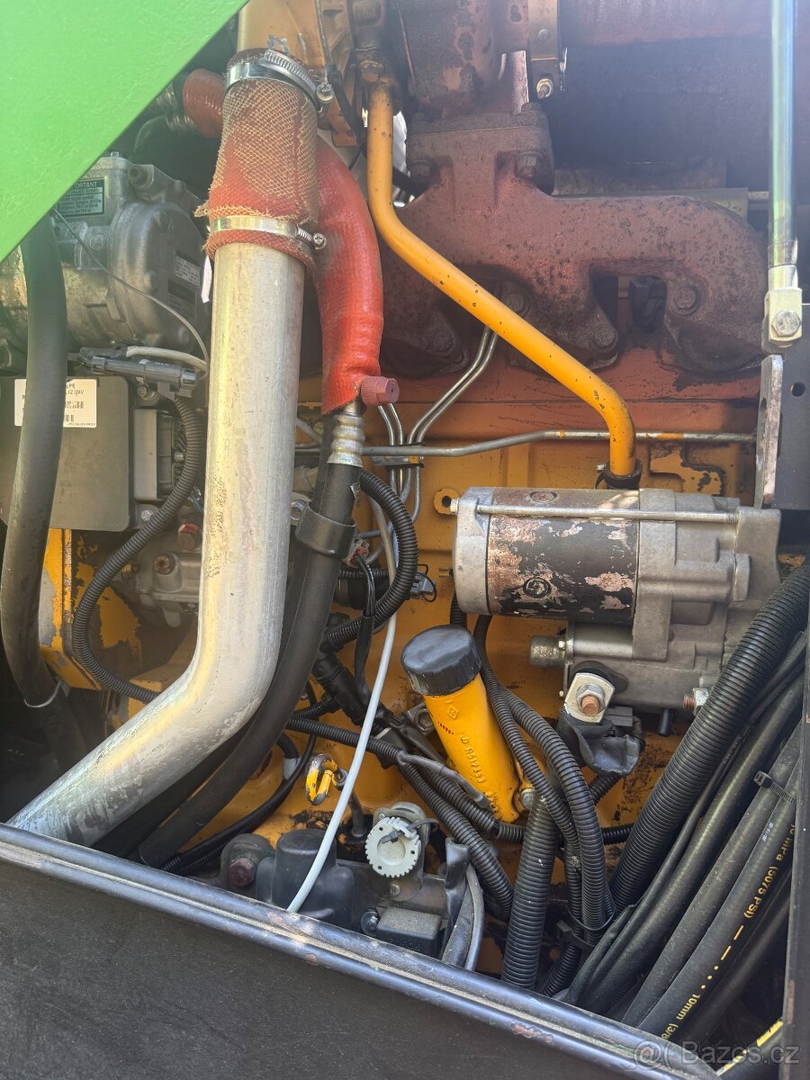 Harvestor John Deere 770 - 4