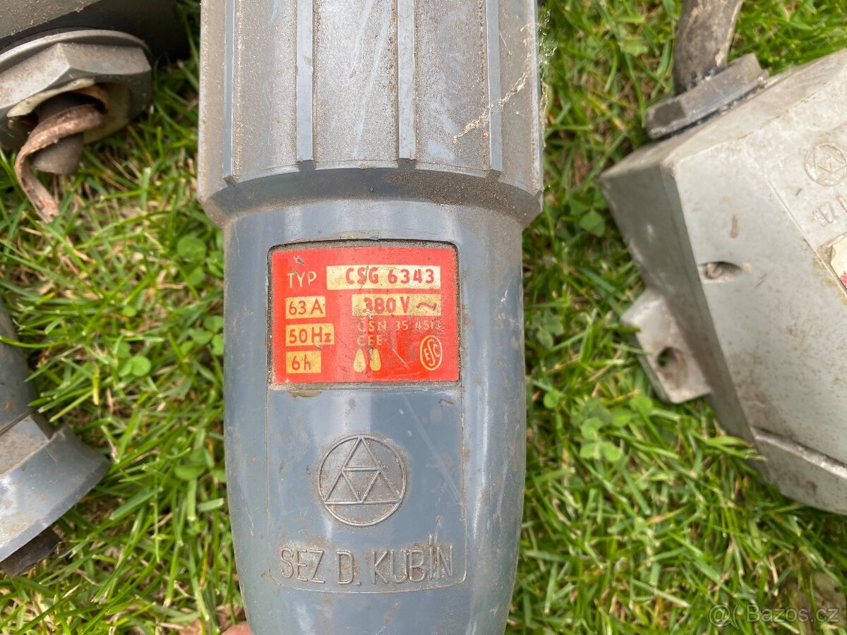 Zásuvka zástrčka 380V prodlužovací kabel 380V - 4