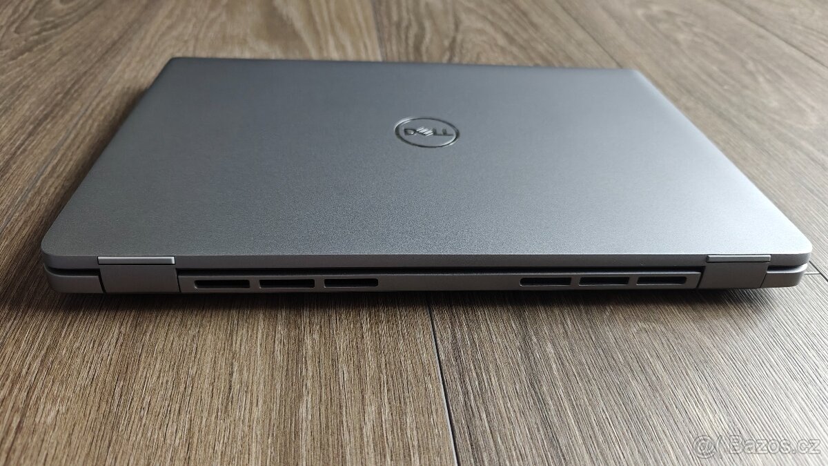 Dell Latitude 5450 — i5 Ultra-135h / 16GB DDR5 / 256GB - 4