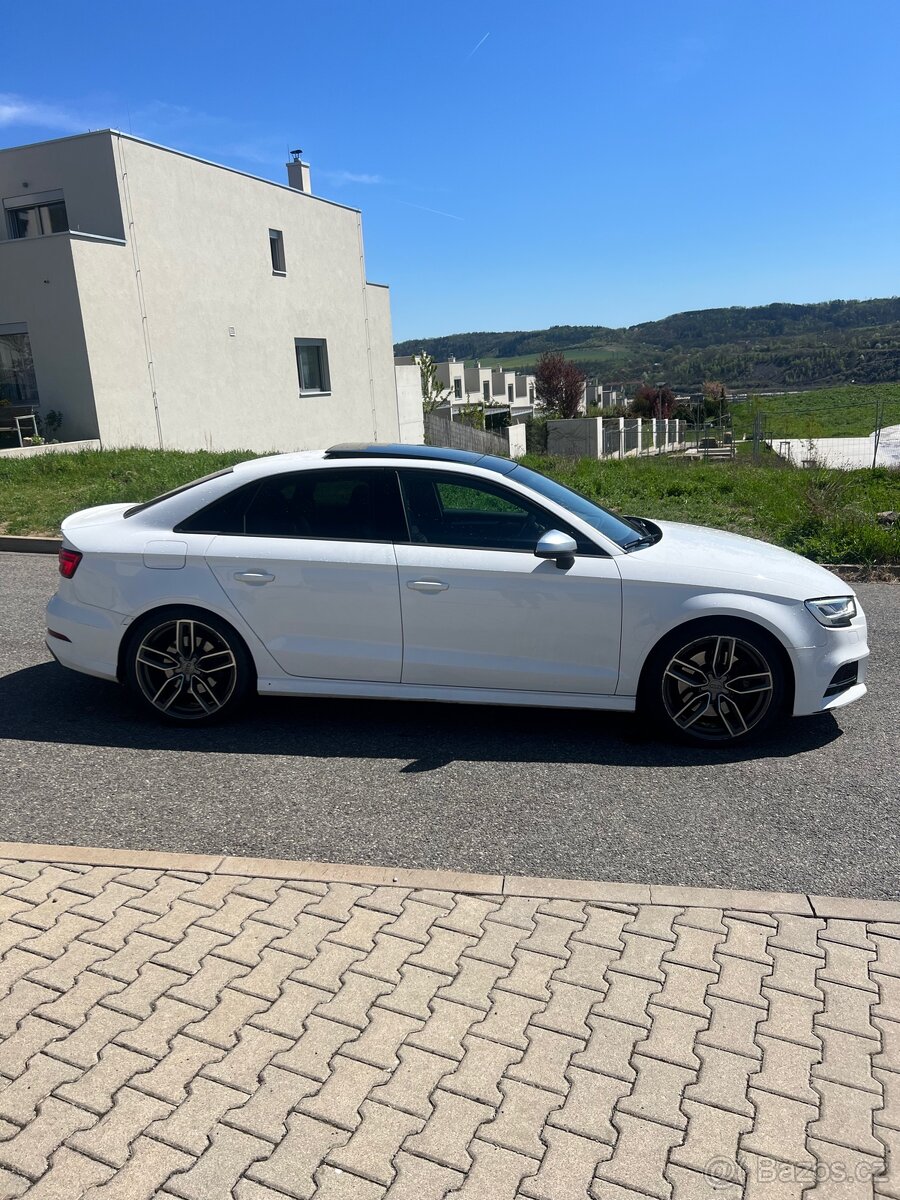 Audi S3 - 4
