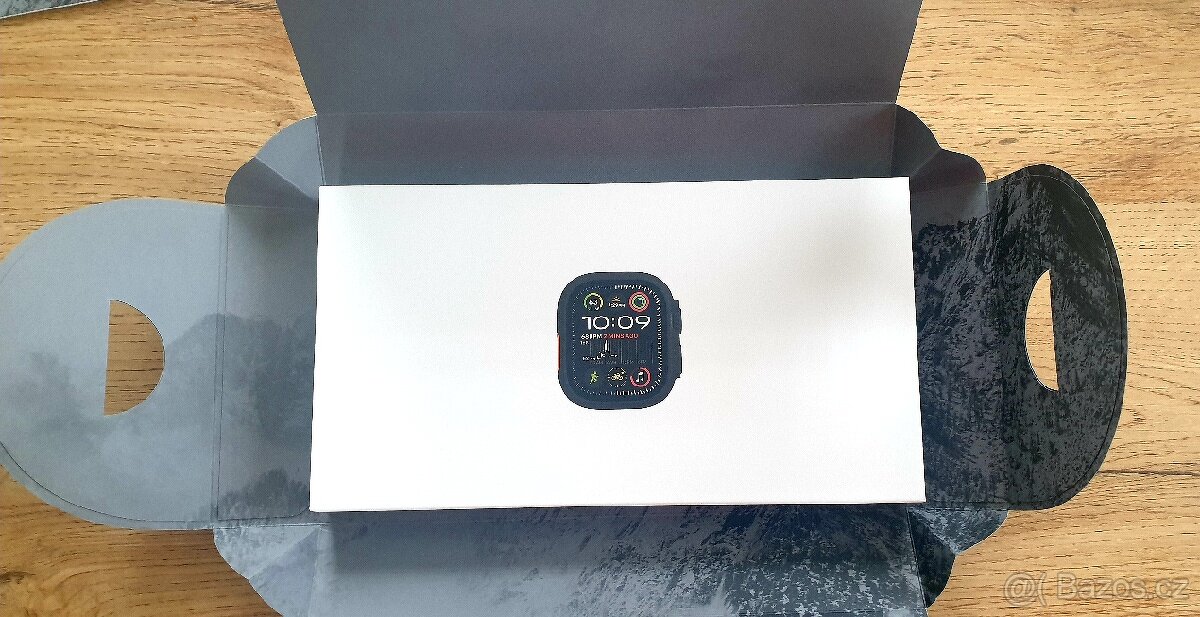 Apple Watch Ultra 2 - 4
