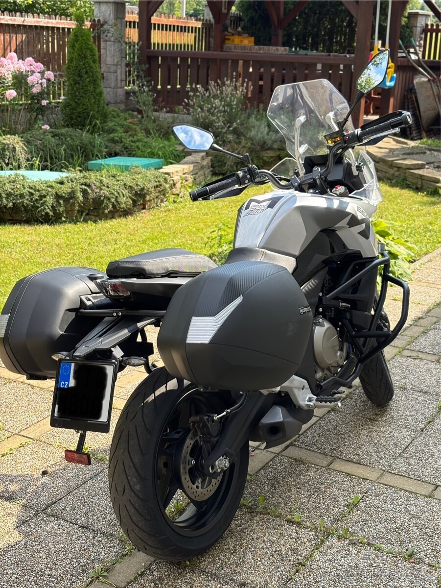 CF MOTO 650 MT PREMIUM 2023 - 4