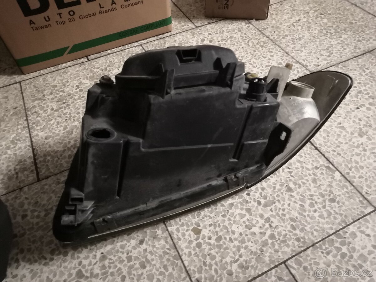 Audi a4 B5 světlo levé predni - 4