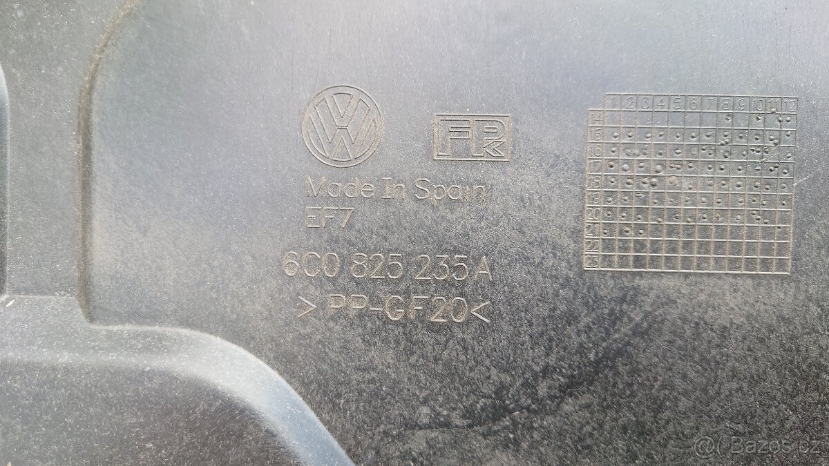 Spodní kryt pod motor - 4